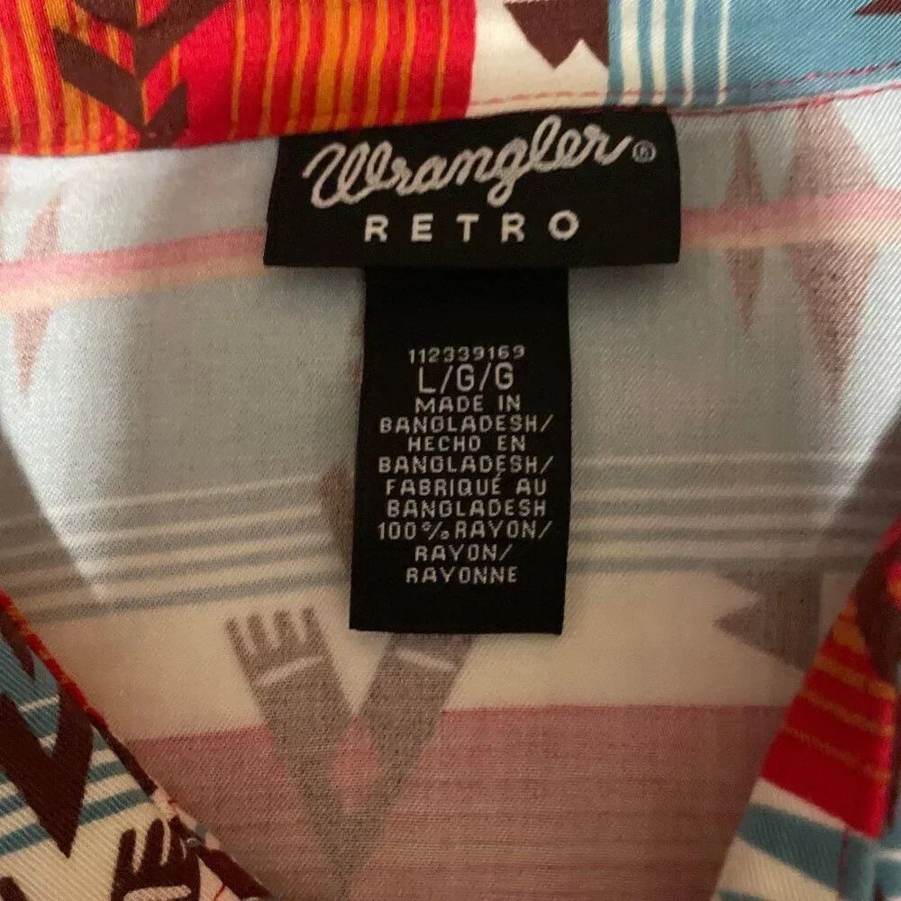 Wrangler Retro Americana Aztec Multicolor Snap Shirt 112339169 Women's Sz L - Picture 4 of 6